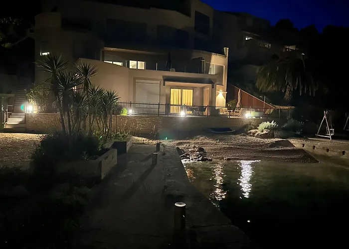 Seazen Luxury Seaside Korcula *